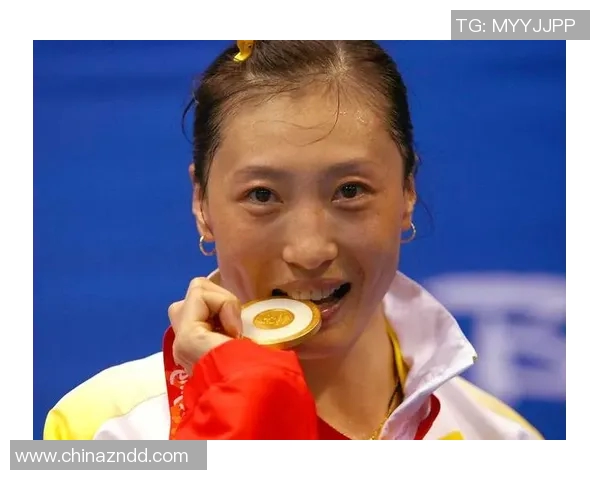 张宁的奋斗历程与成就探索：从普通学子到行业领军人物的成长之路