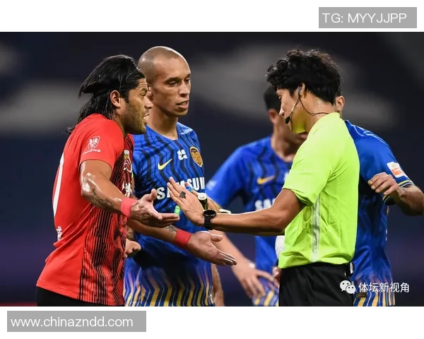 上港与富力激战正酣PPTV直播精彩瞬间全记录 上港与富力激战正酣PPTV直播精彩瞬间全记录